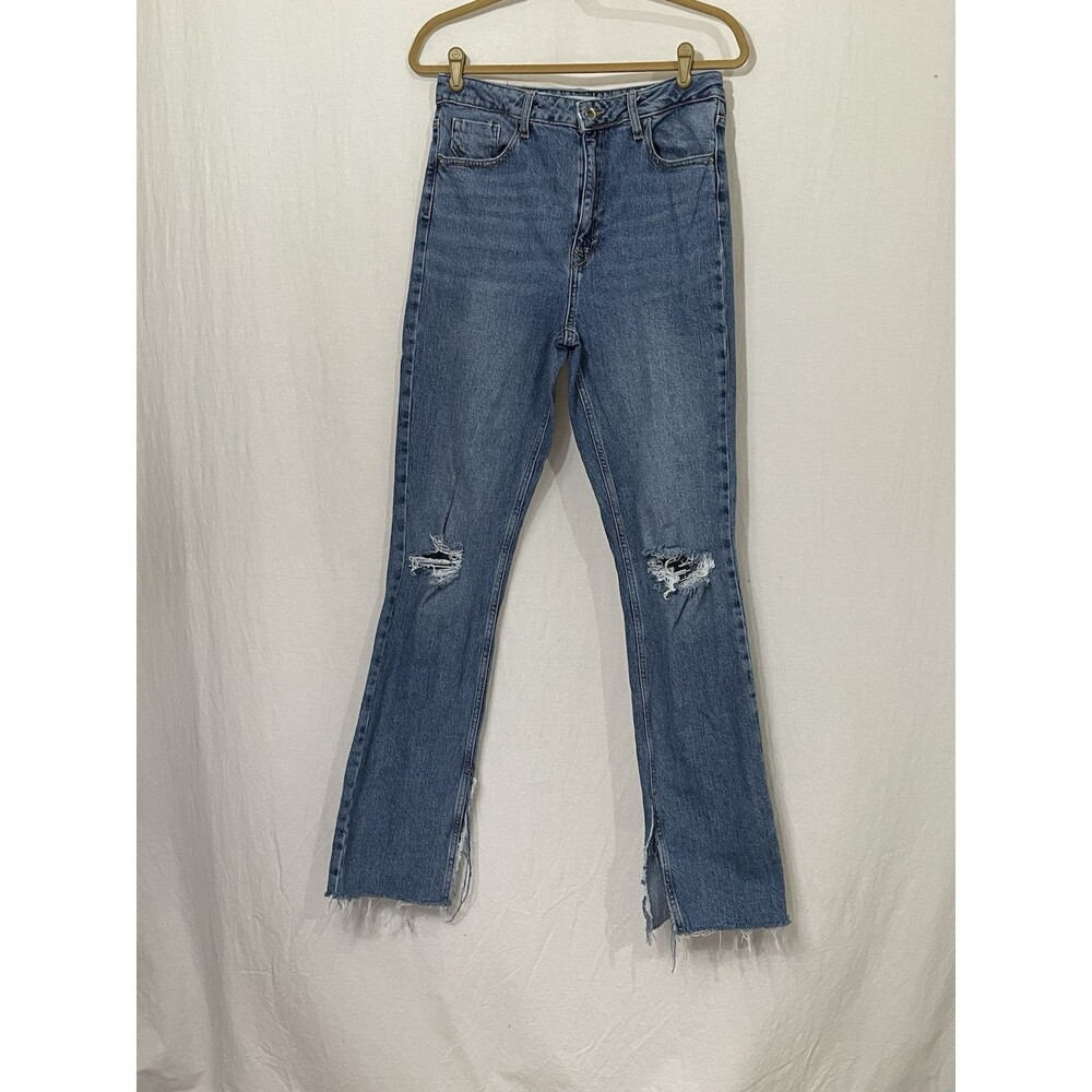 Zara Jeans Women's Size 8 Blue Mid Rise Straight Leg Raw Hem Denim